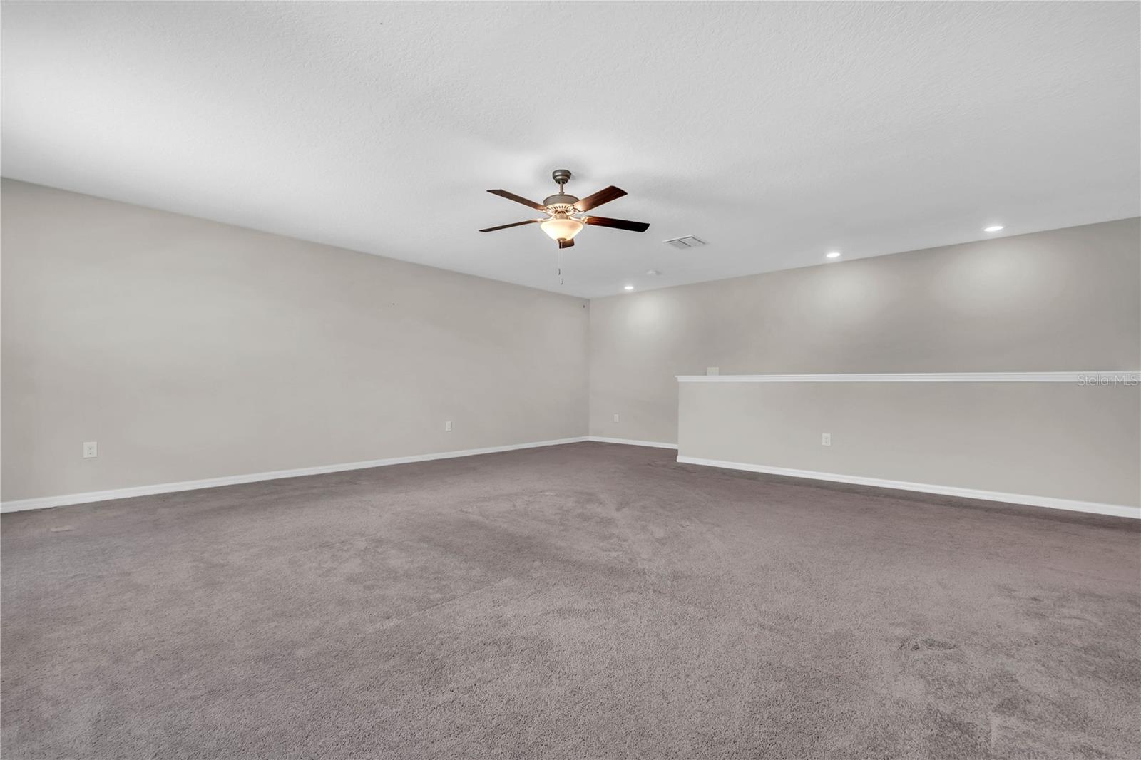 1739 BROAD WINGED HAWK DR — photo 42