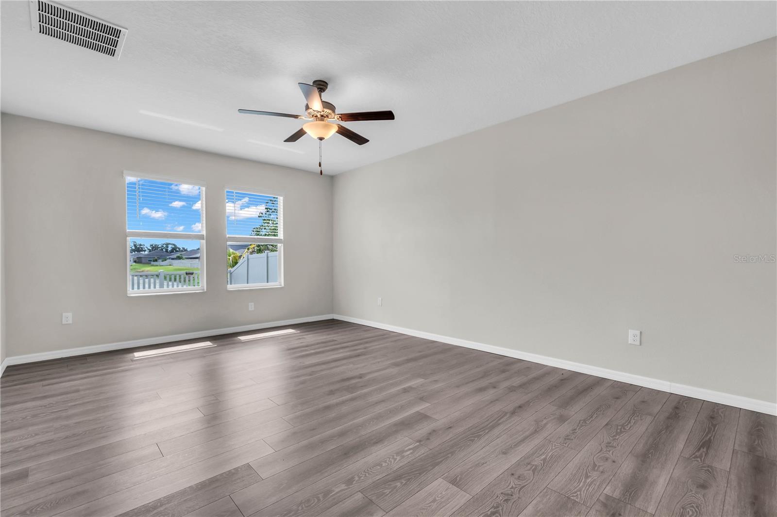1739 BROAD WINGED HAWK DR — photo 19