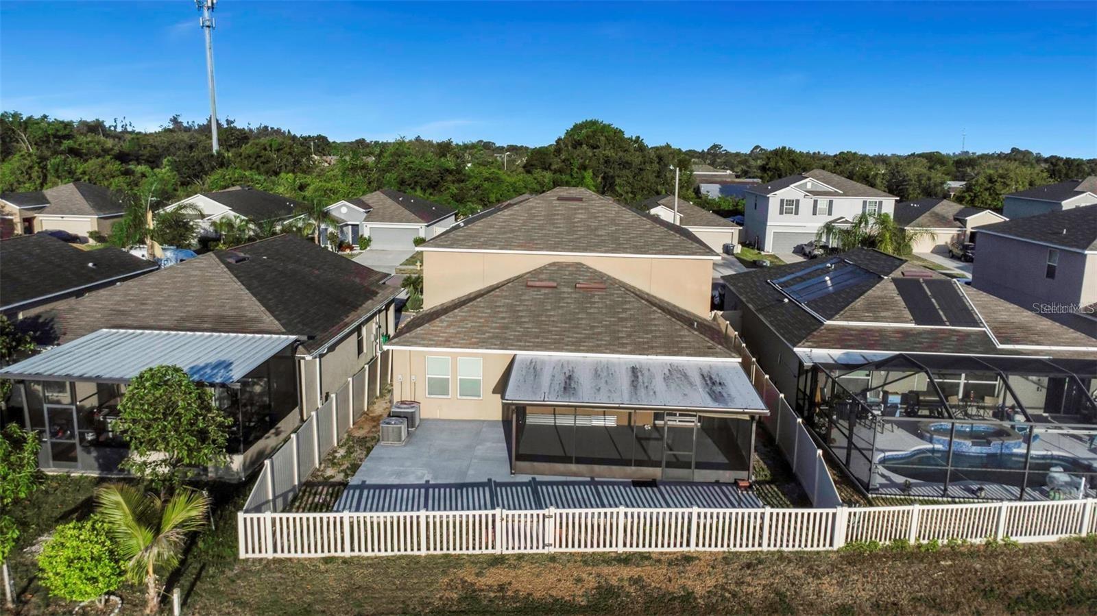 1739 BROAD WINGED HAWK DR — photo 90