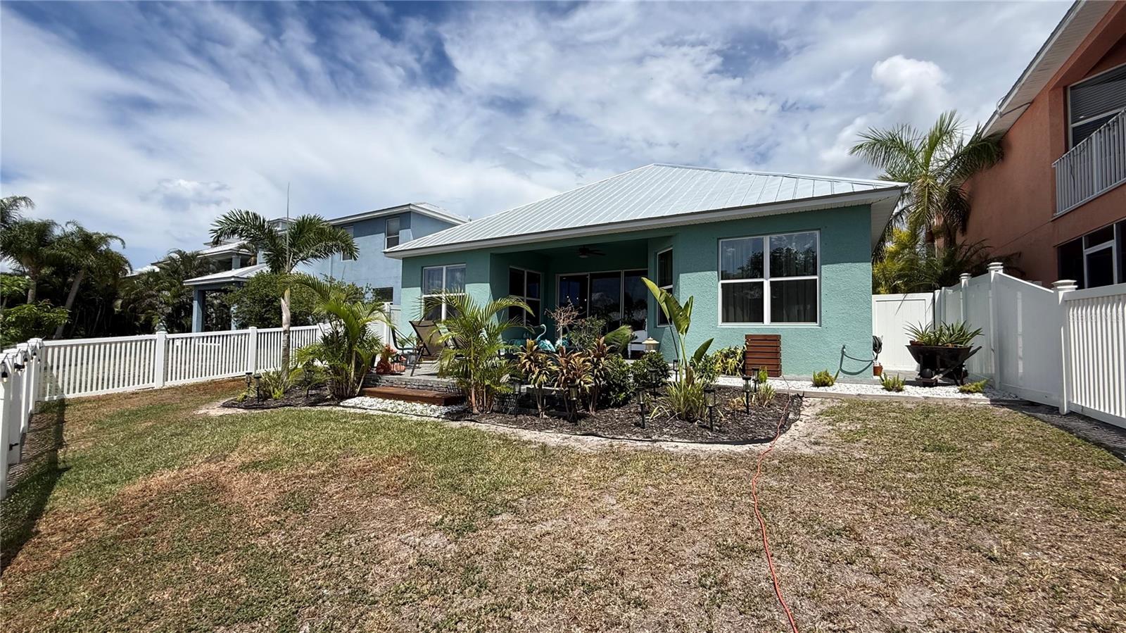 6412 GRENADA ISLAND AVE — photo 92