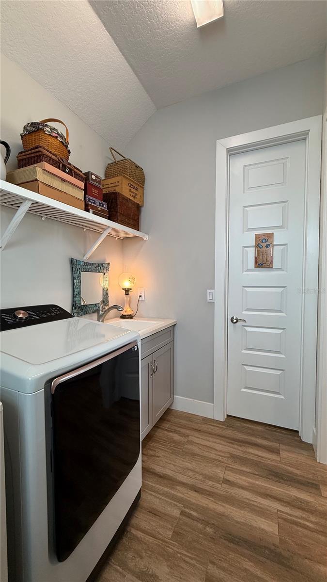 6412 GRENADA ISLAND AVE — photo 33