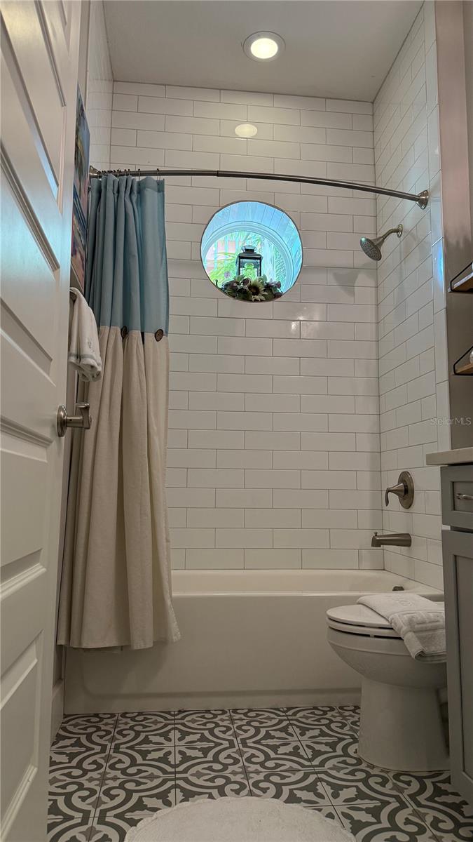 6412 GRENADA ISLAND AVE — photo 79