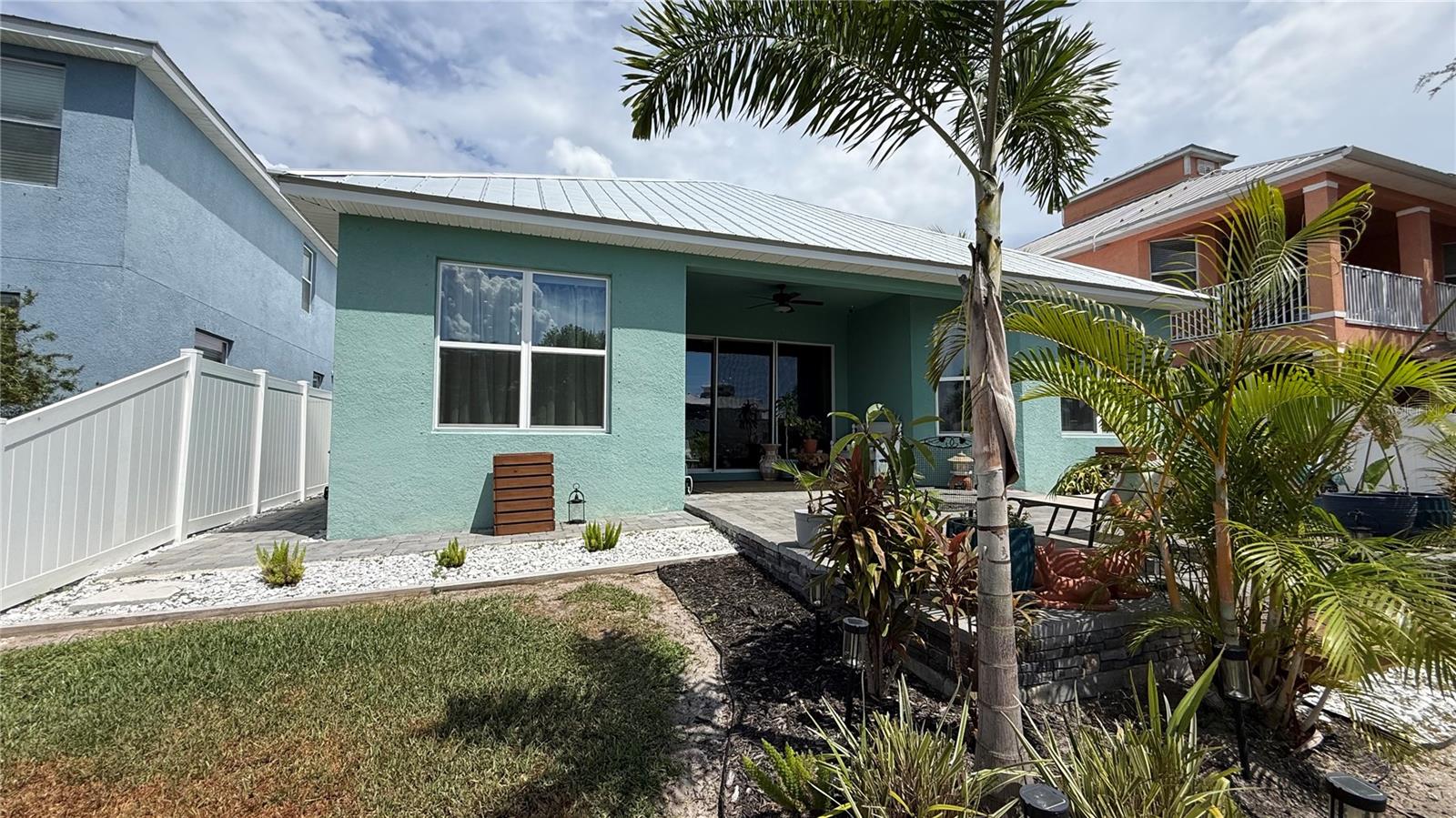 6412 GRENADA ISLAND AVE — photo 89