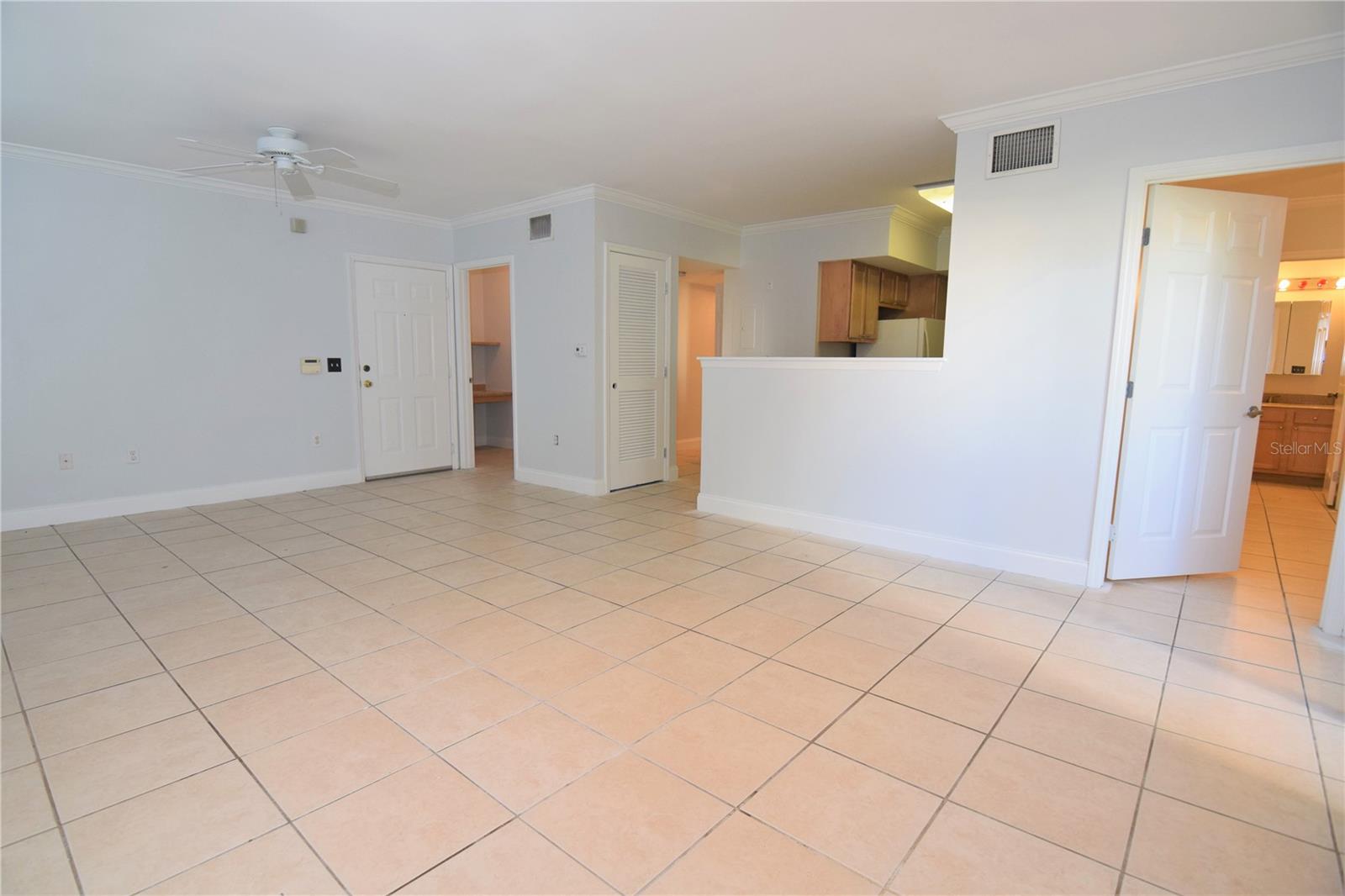 Home in SARASOTA — photo 5