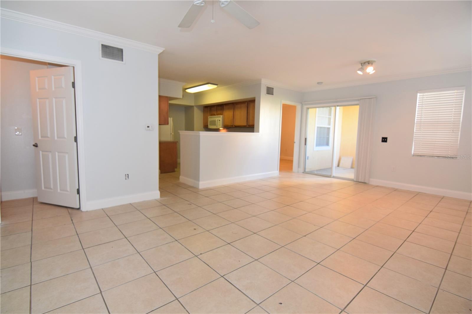Home in SARASOTA — photo 4