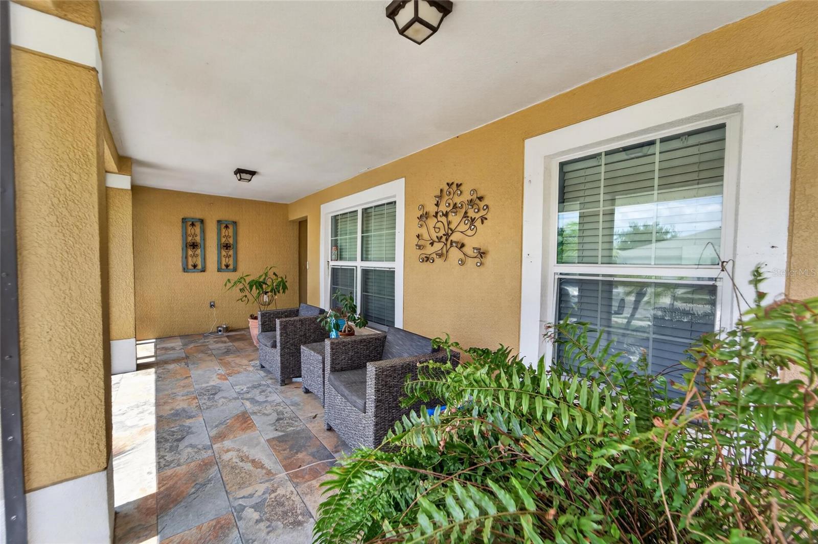 15428 FLORIDA BREEZE LOOP — photo 4