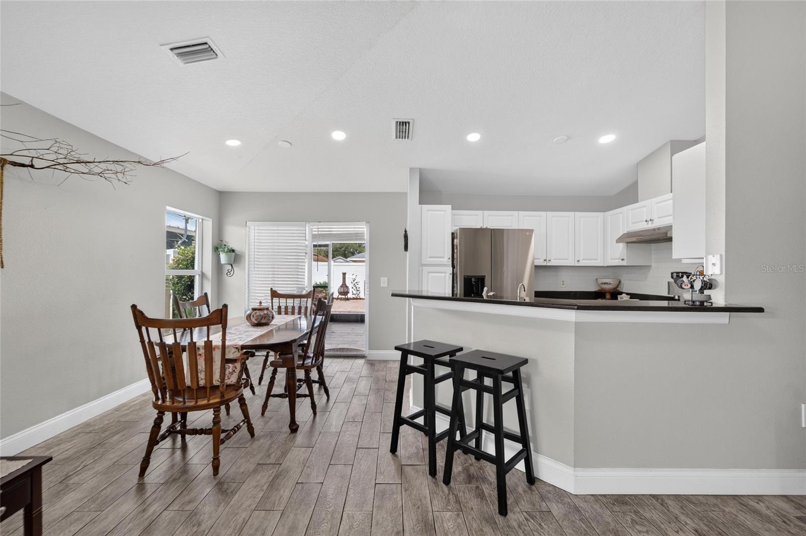15428 FLORIDA BREEZE LOOP — photo 8