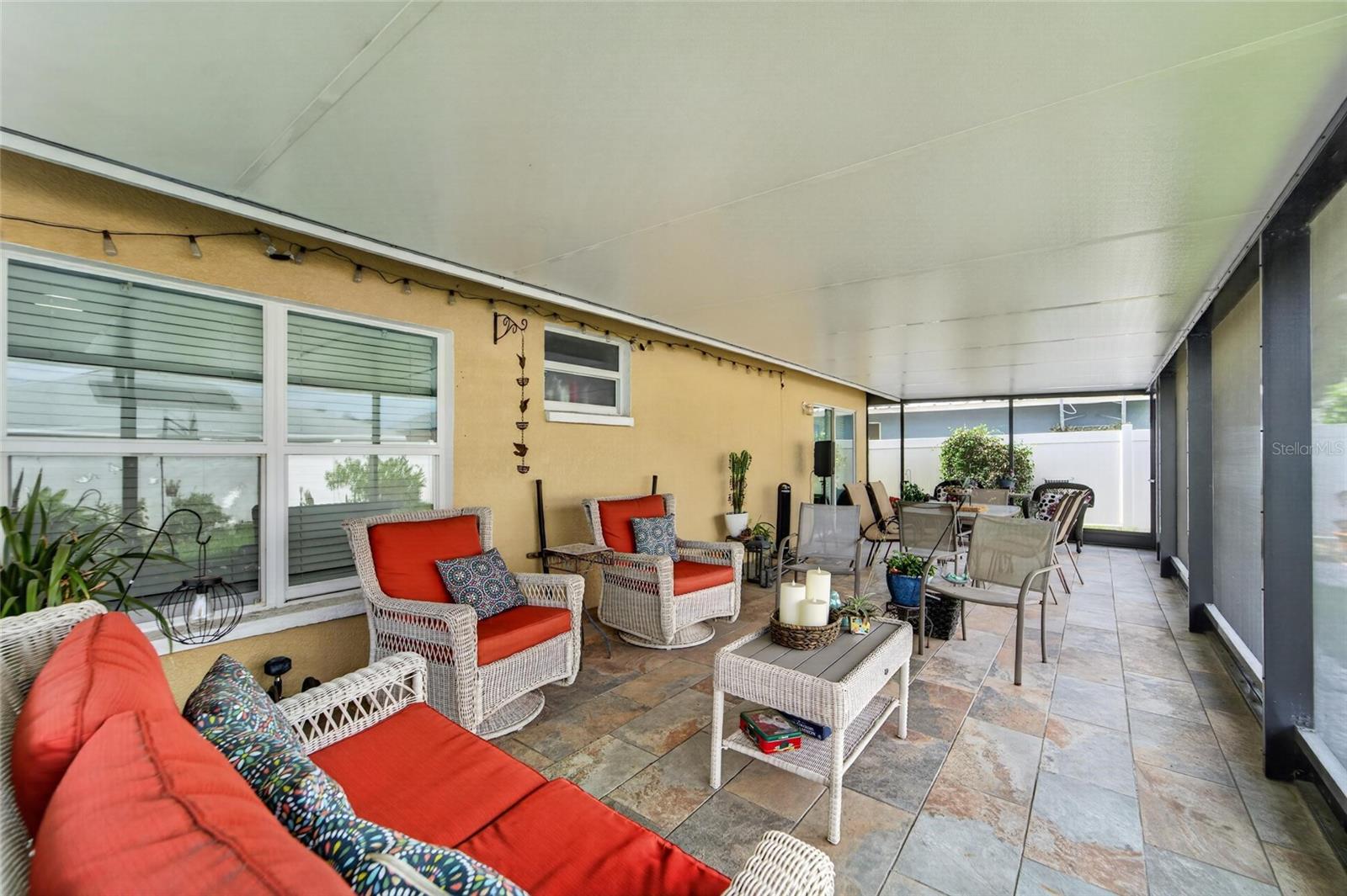 15428 FLORIDA BREEZE LOOP — photo 32