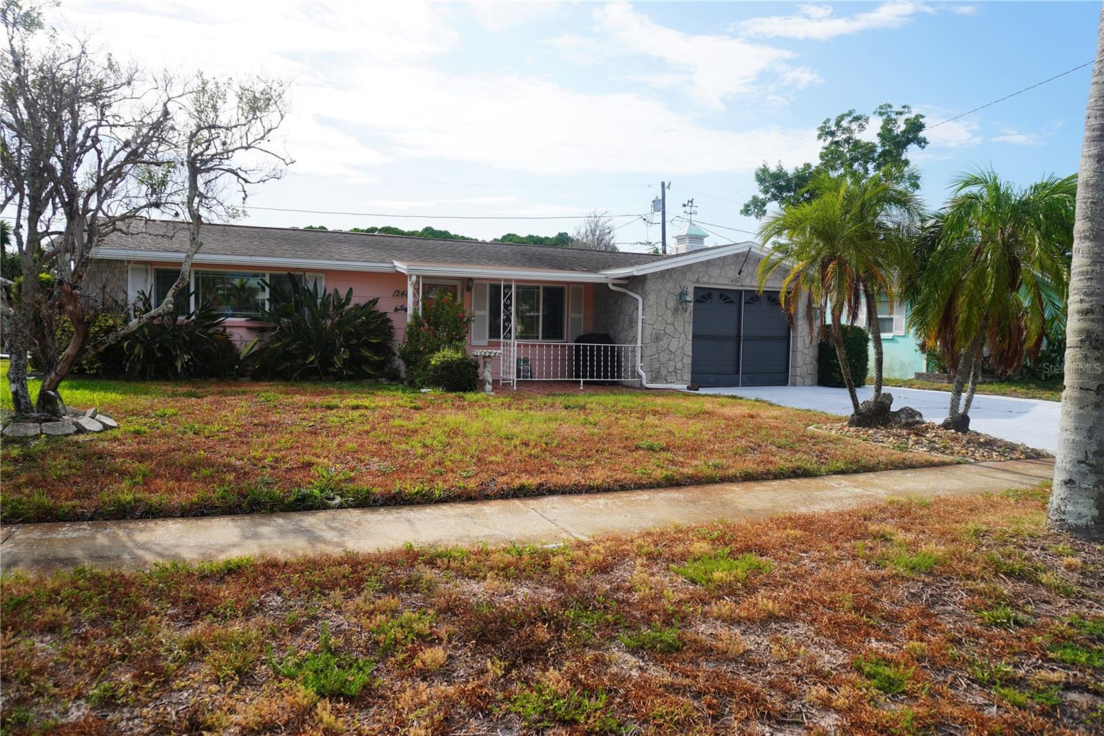1248 ERMINE DR — photo 2