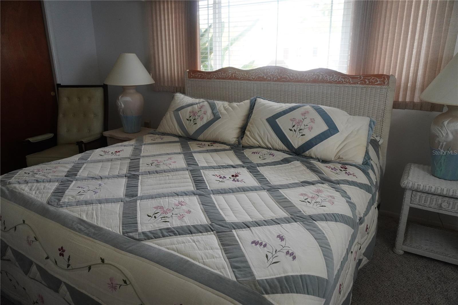 1248 ERMINE DR — photo 15