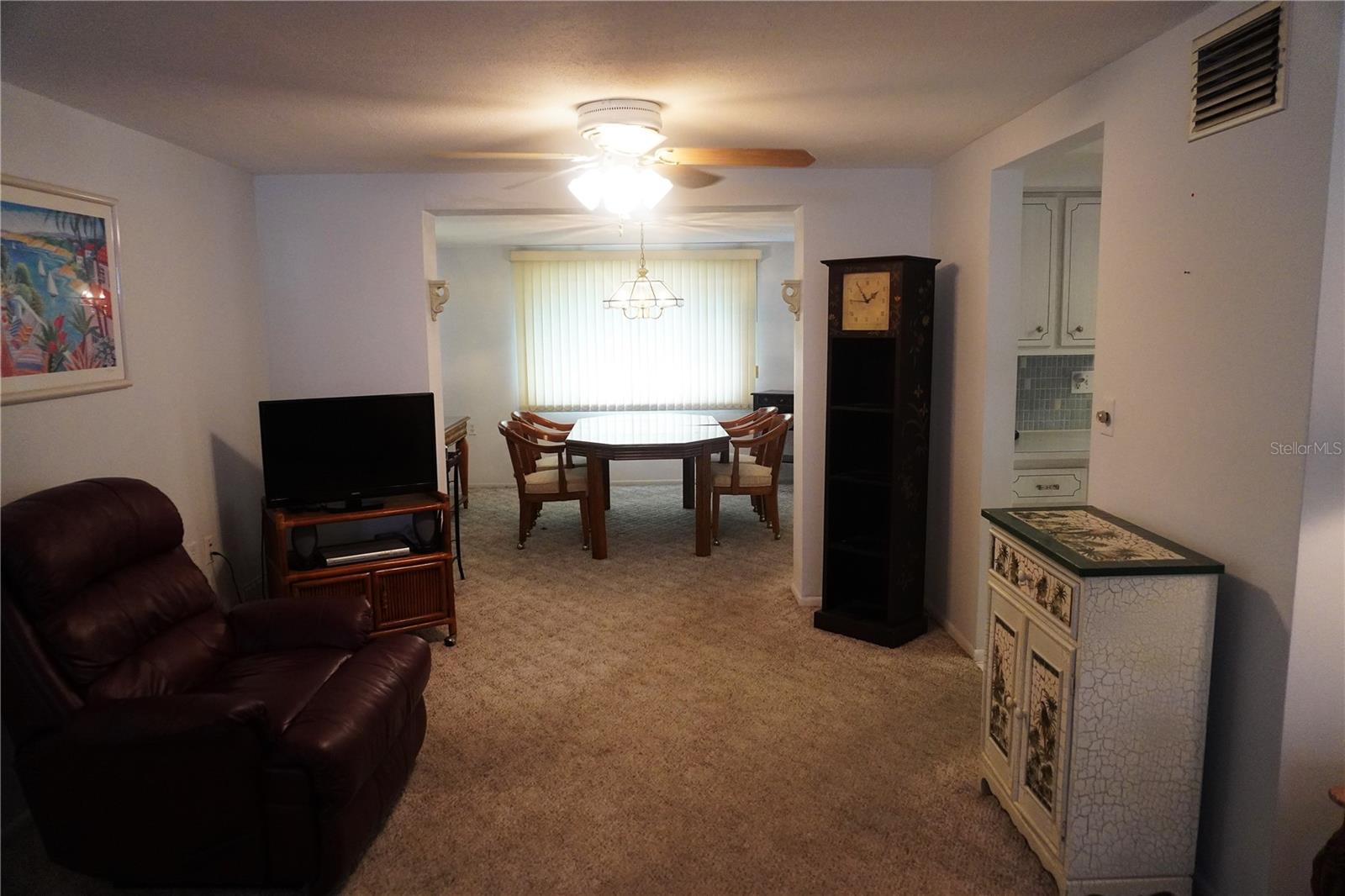 1248 ERMINE DR — photo 9