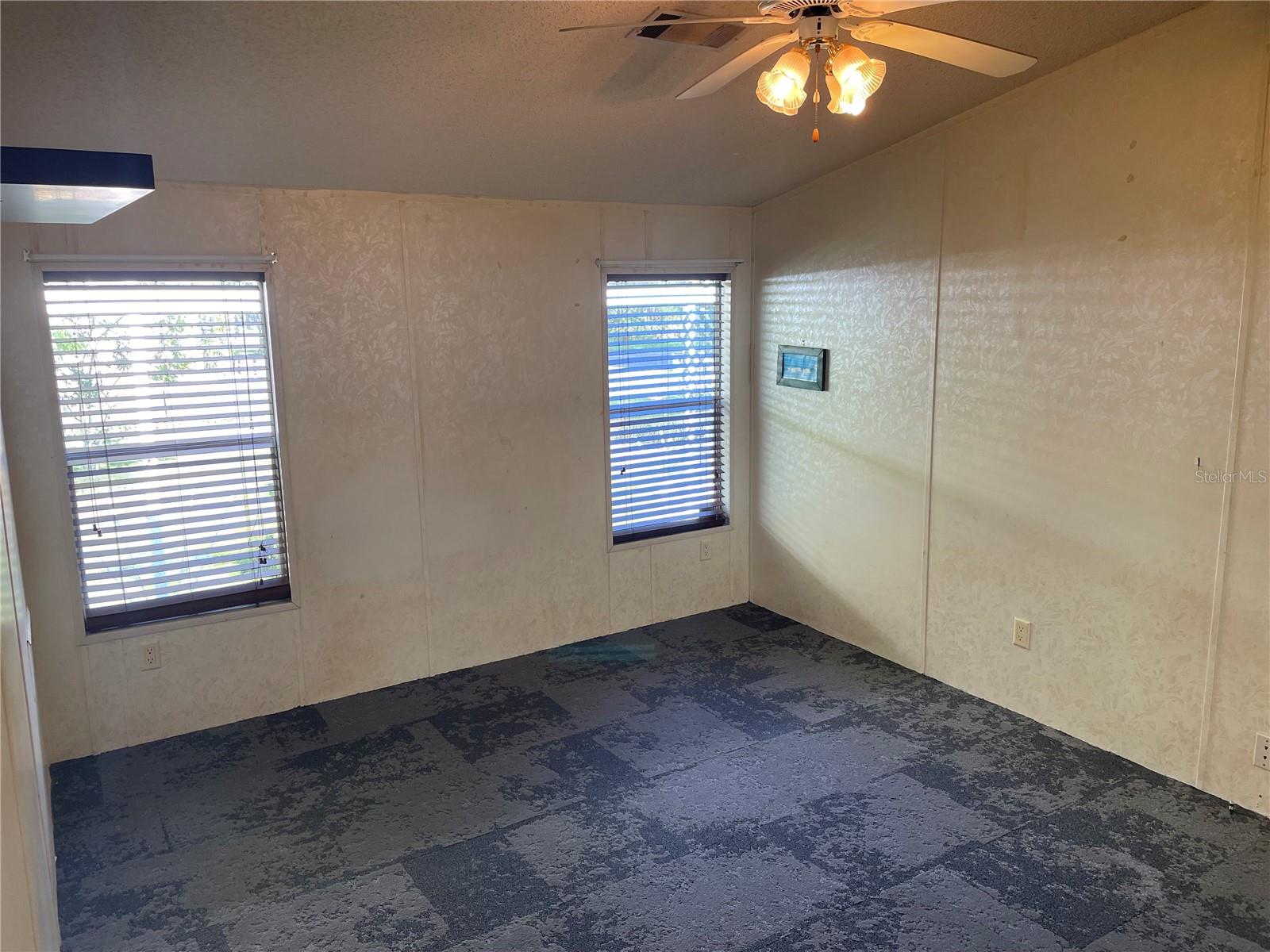 8929 HONEYWELL RD — photo 8