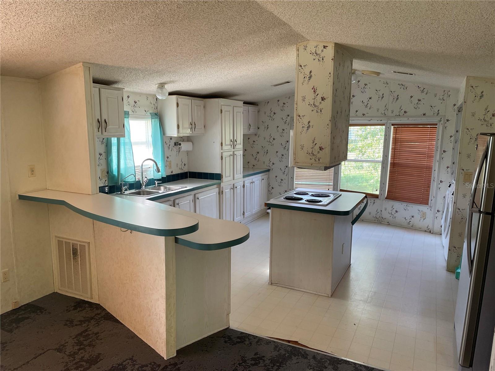 8929 HONEYWELL RD — photo 4