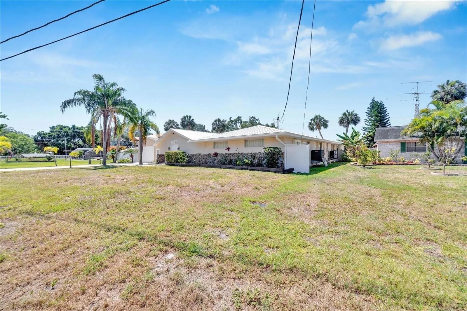 9307 RIVER COVE DR — photo 19
