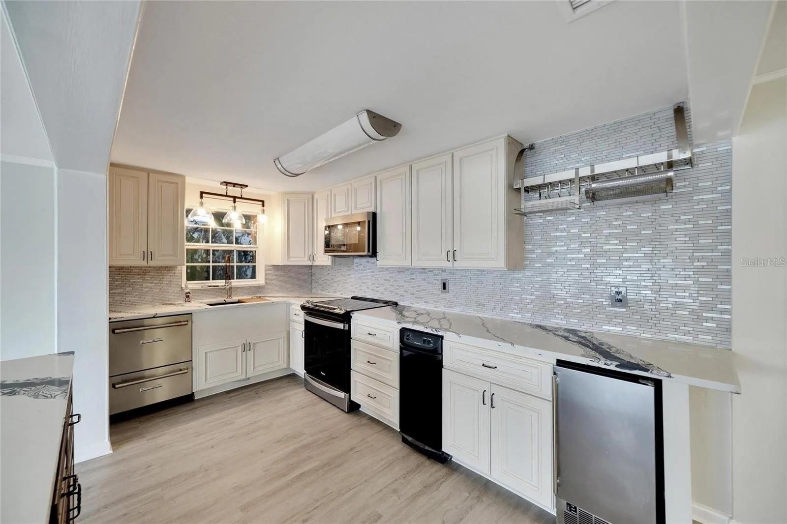 9307 RIVER COVE DR — photo 69