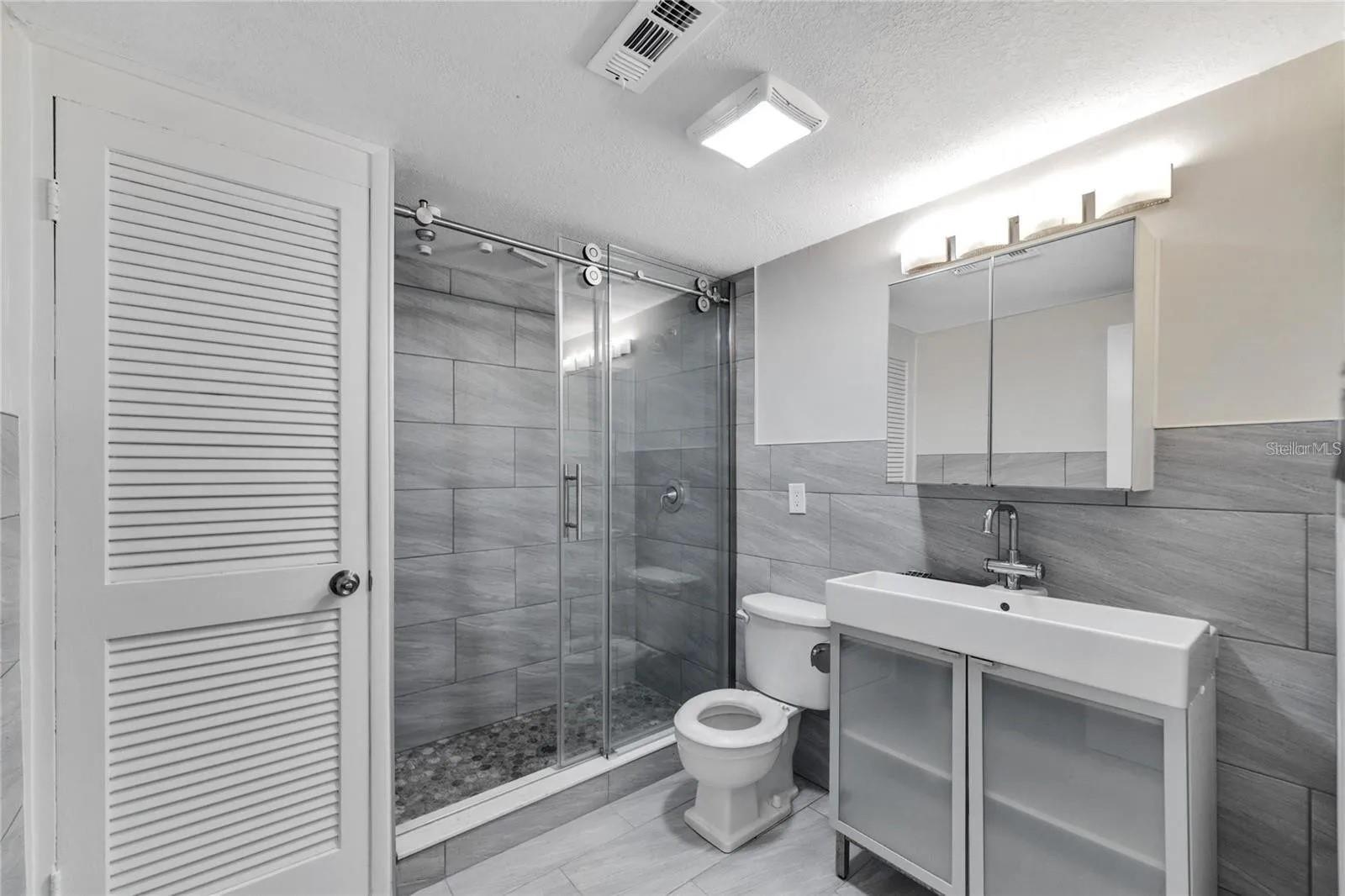 9307 RIVER COVE DR — photo 46