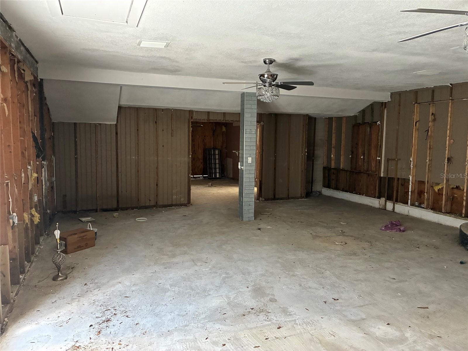 9307 RIVER COVE DR — photo 4