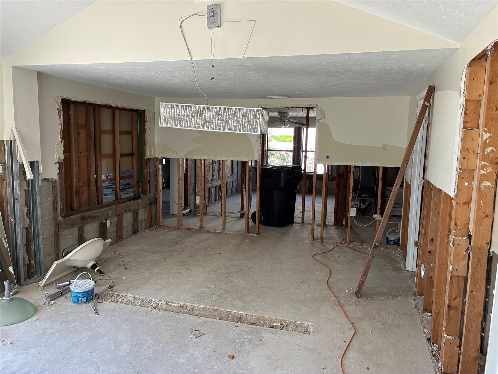 9307 RIVER COVE DR — photo 7