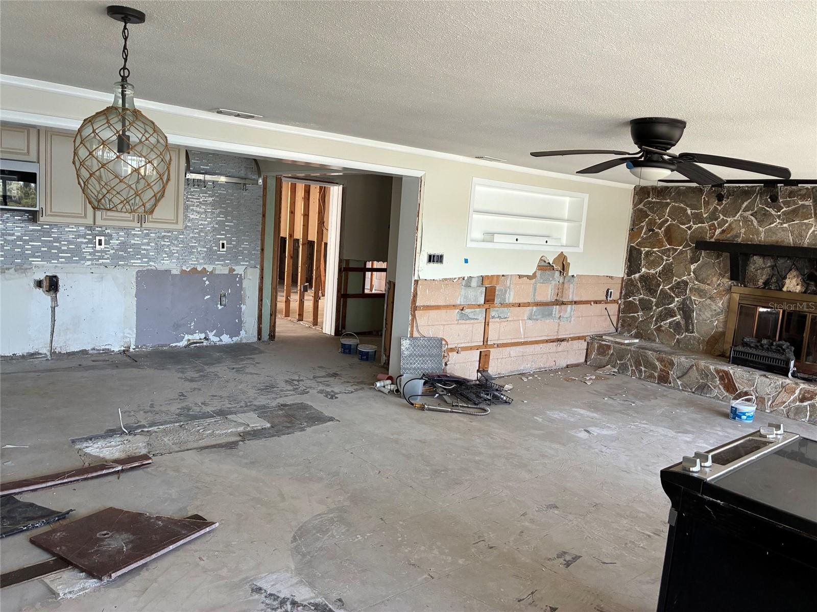 9307 RIVER COVE DR — photo 8