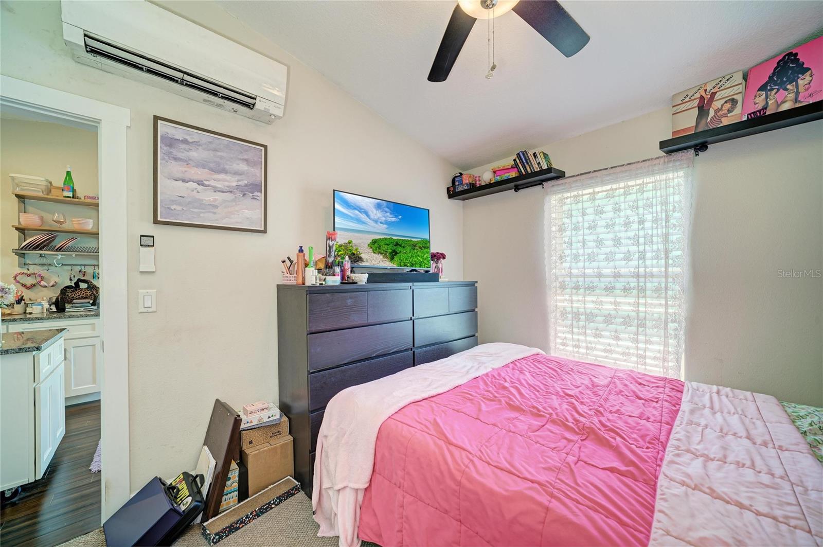 632 VIRGINIA DR — photo 45