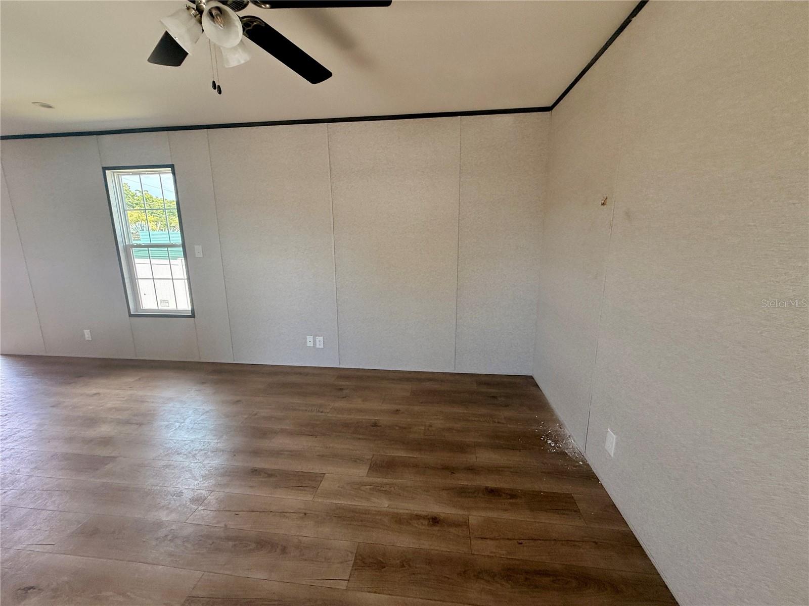 9024 KOSIMO ST — photo 17