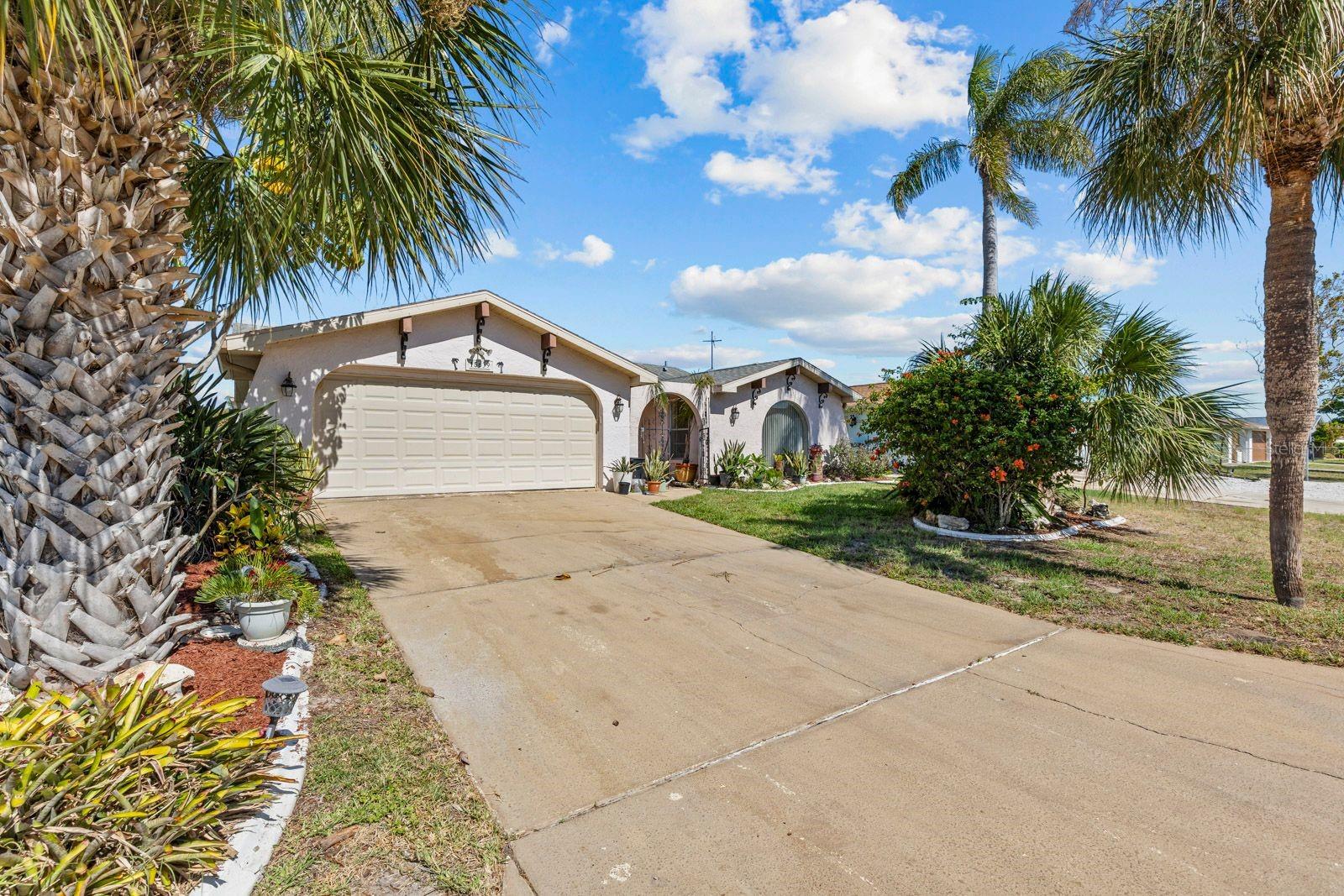 15639 BERTRAM DR — photo 2