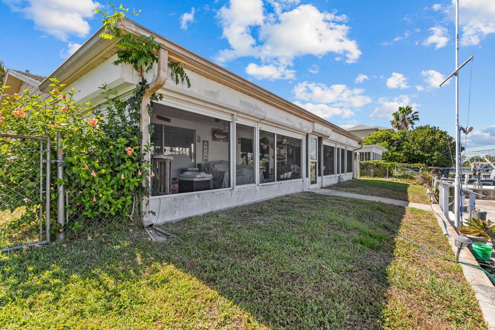 15639 BERTRAM DR — photo 9