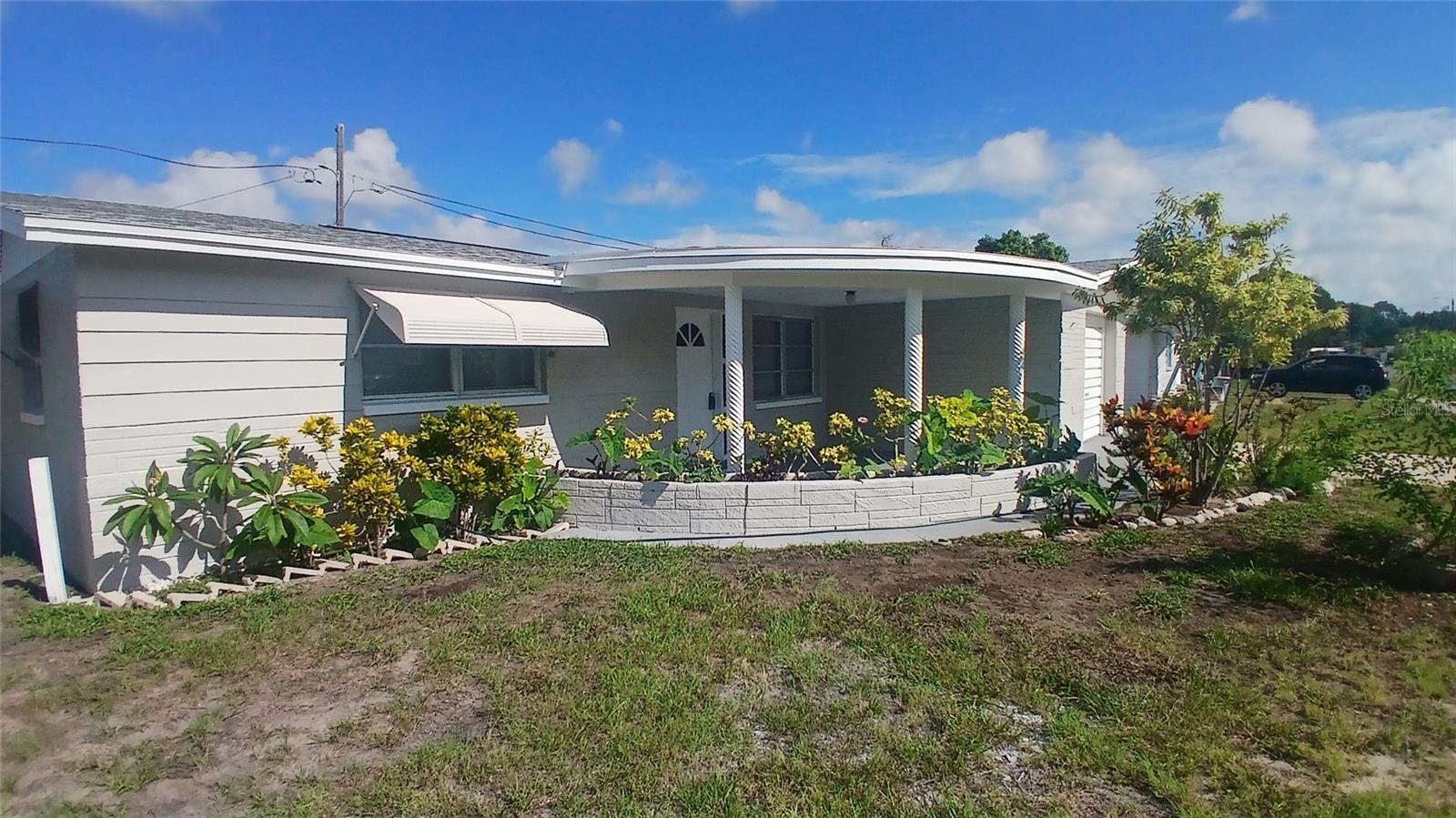 2109 SHANNON DR — photo 2