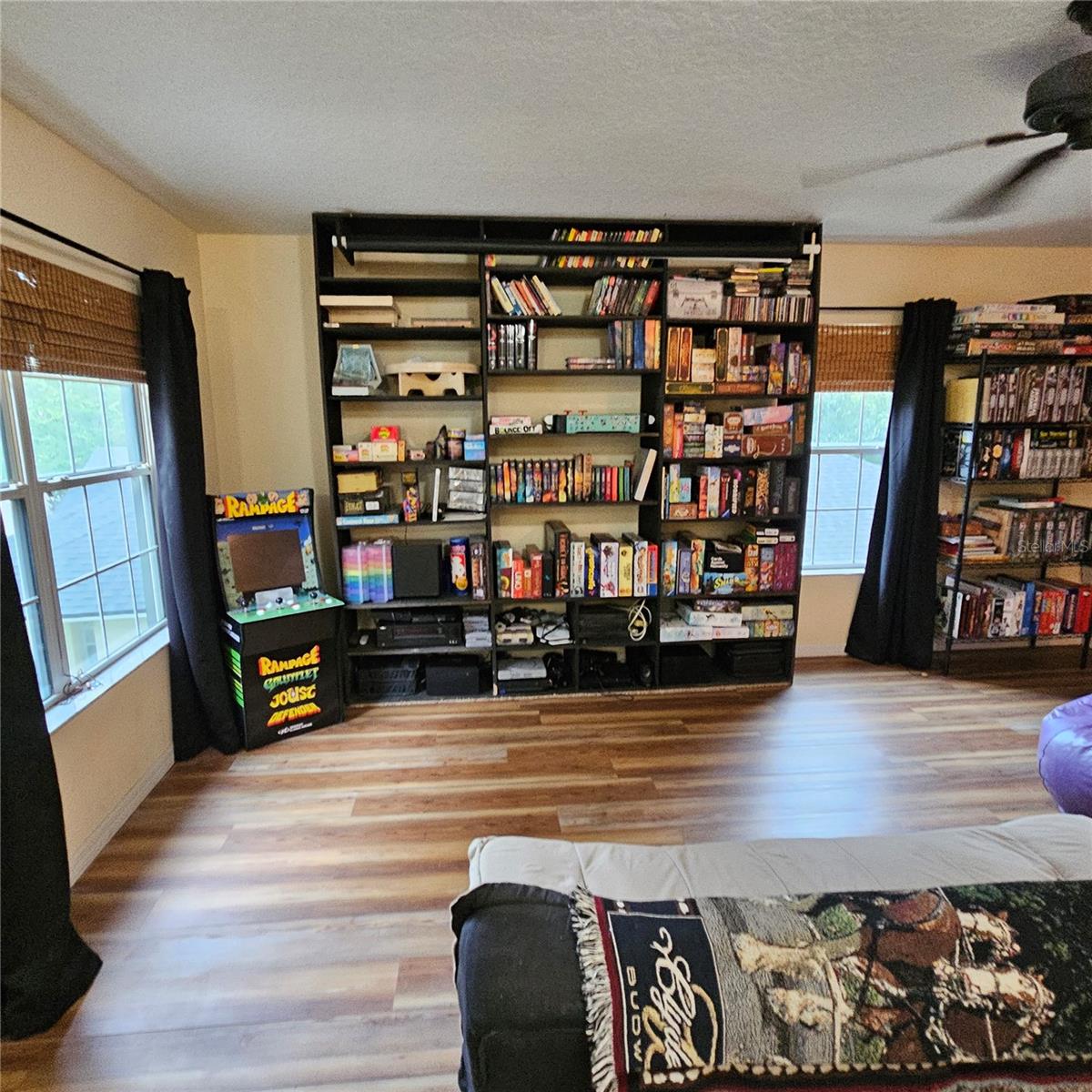 7306 BRIDGEVIEW DR — photo 45