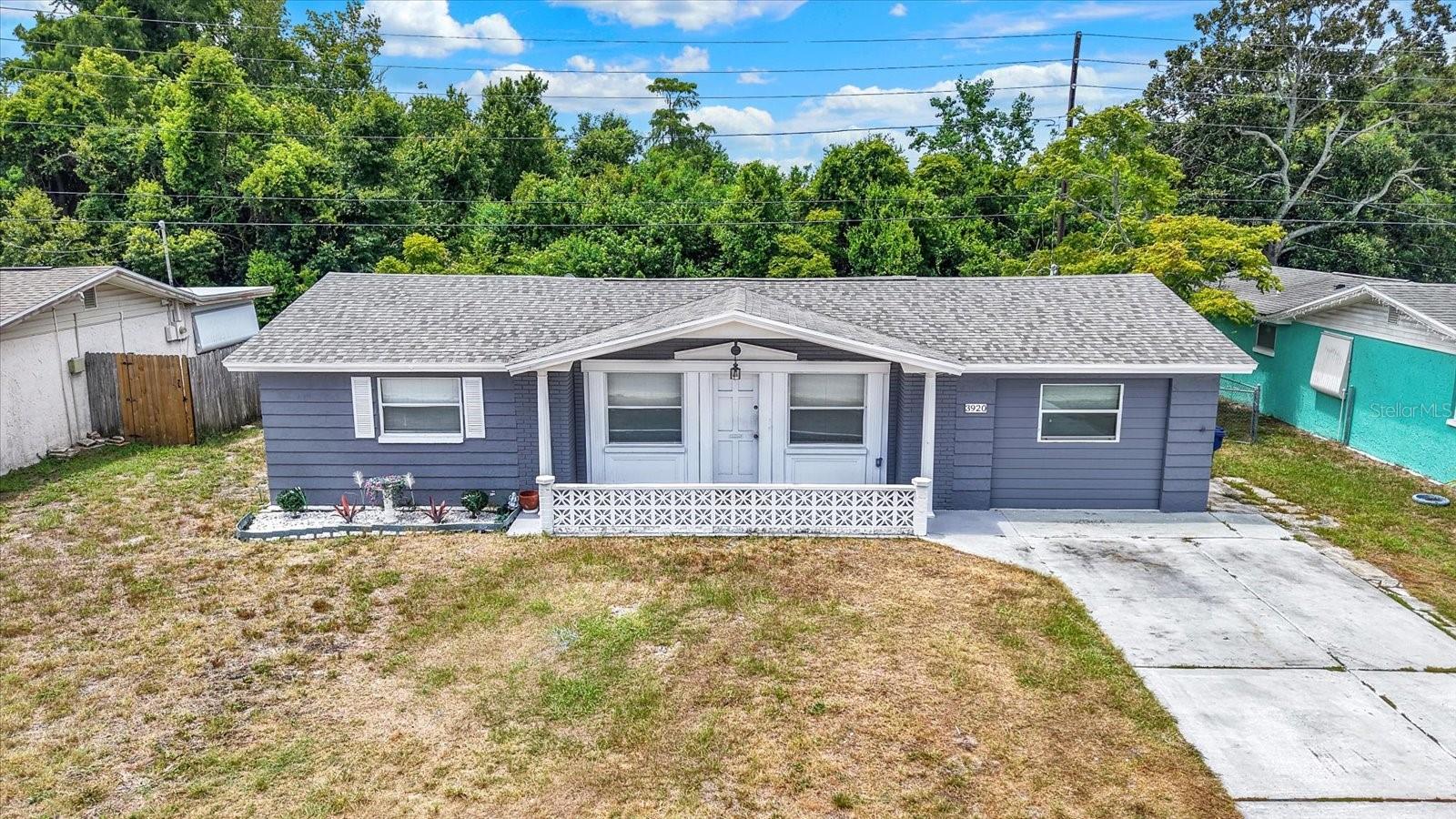 3920 BEACON SQUARE DR — photo 4
