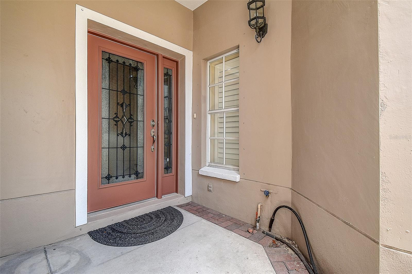 256 VALENCIA CIR — photo 4