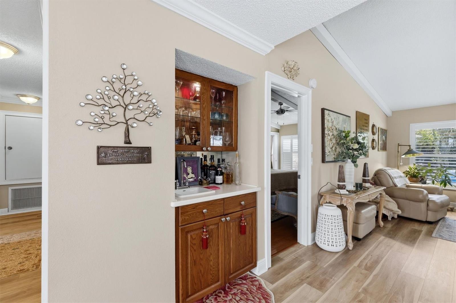 3828 EASTON ST — photo 6