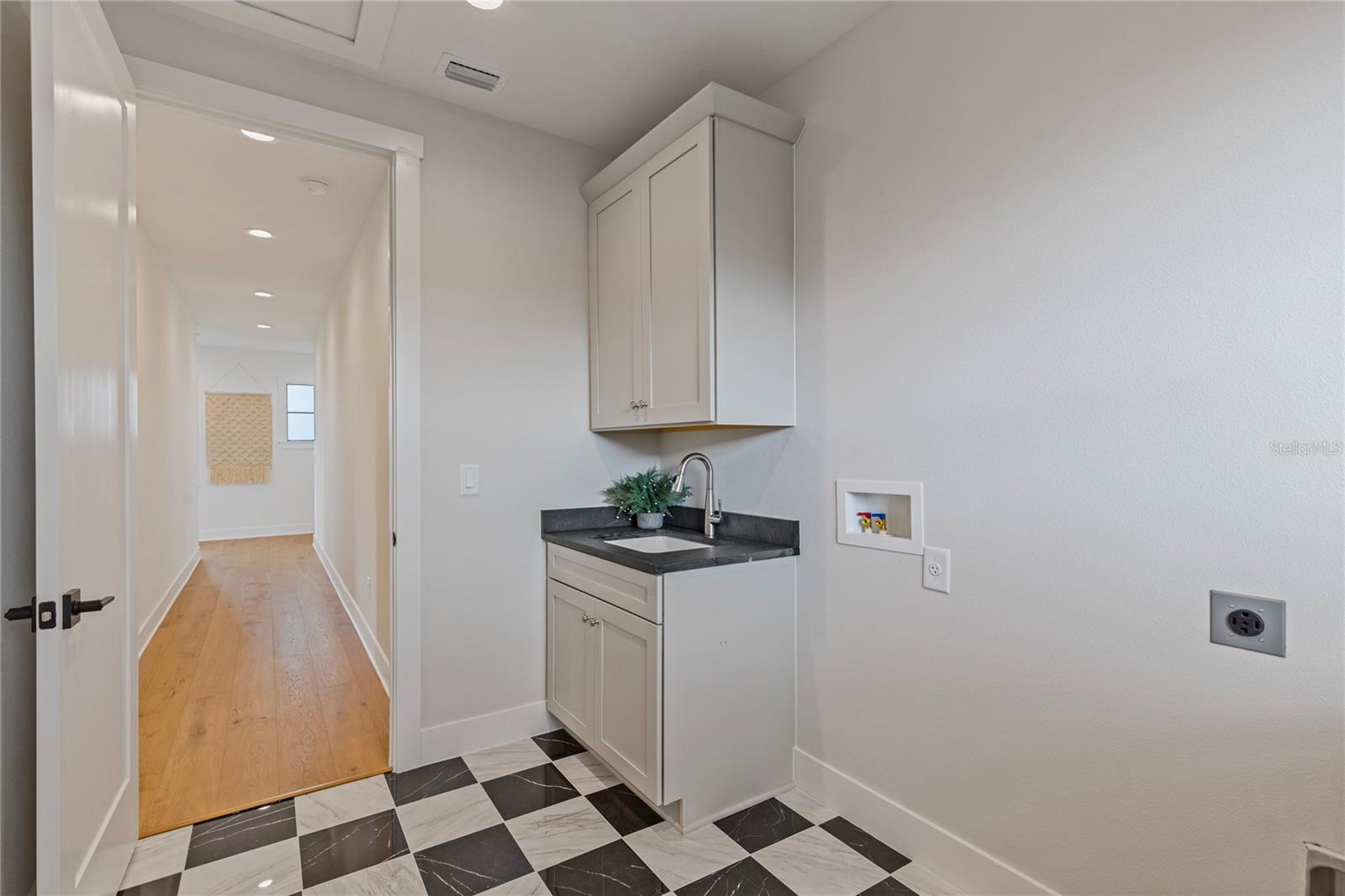 220 90TH AVE NE — photo 70