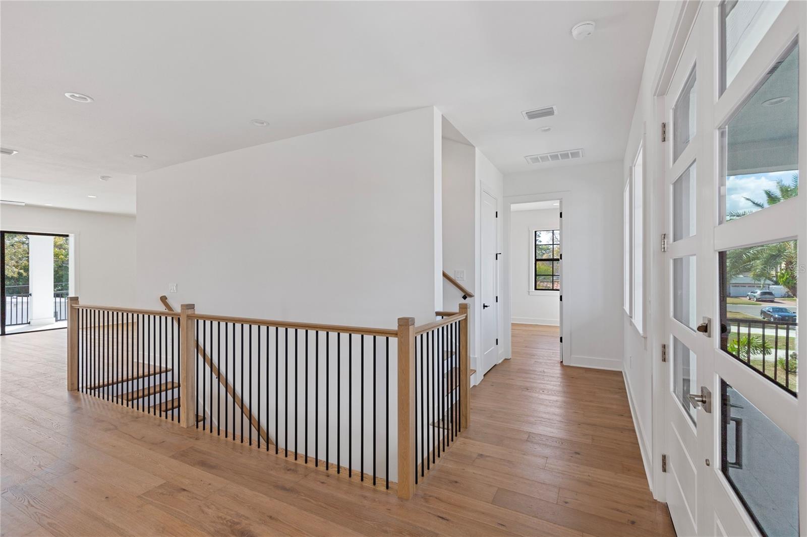 220 90TH AVE NE — photo 39
