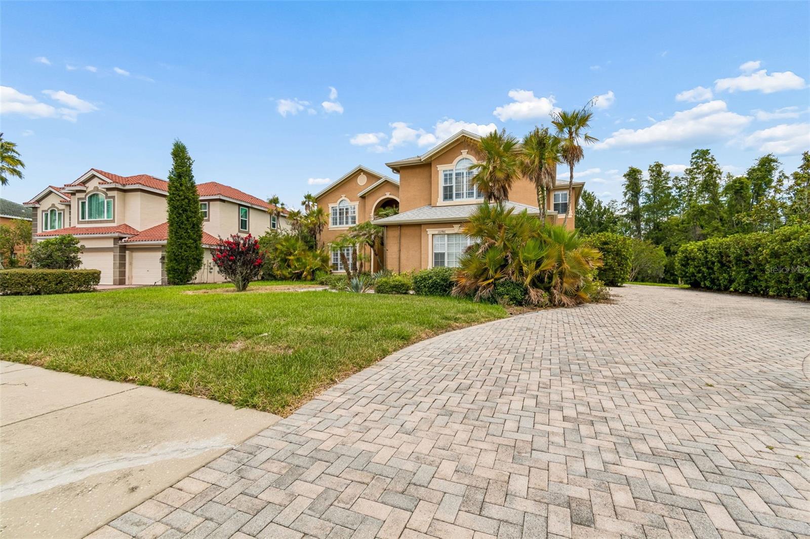 10746 CORY LAKE DR — photo 3