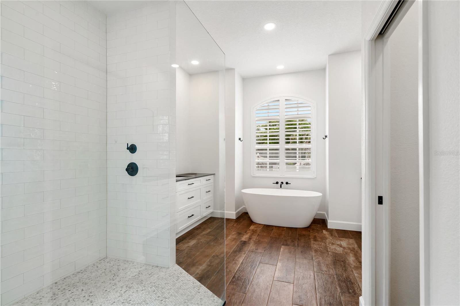 12649 OAK HOLLOW CT — photo 33