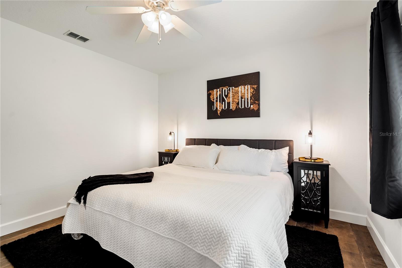 12649 OAK HOLLOW CT — photo 51
