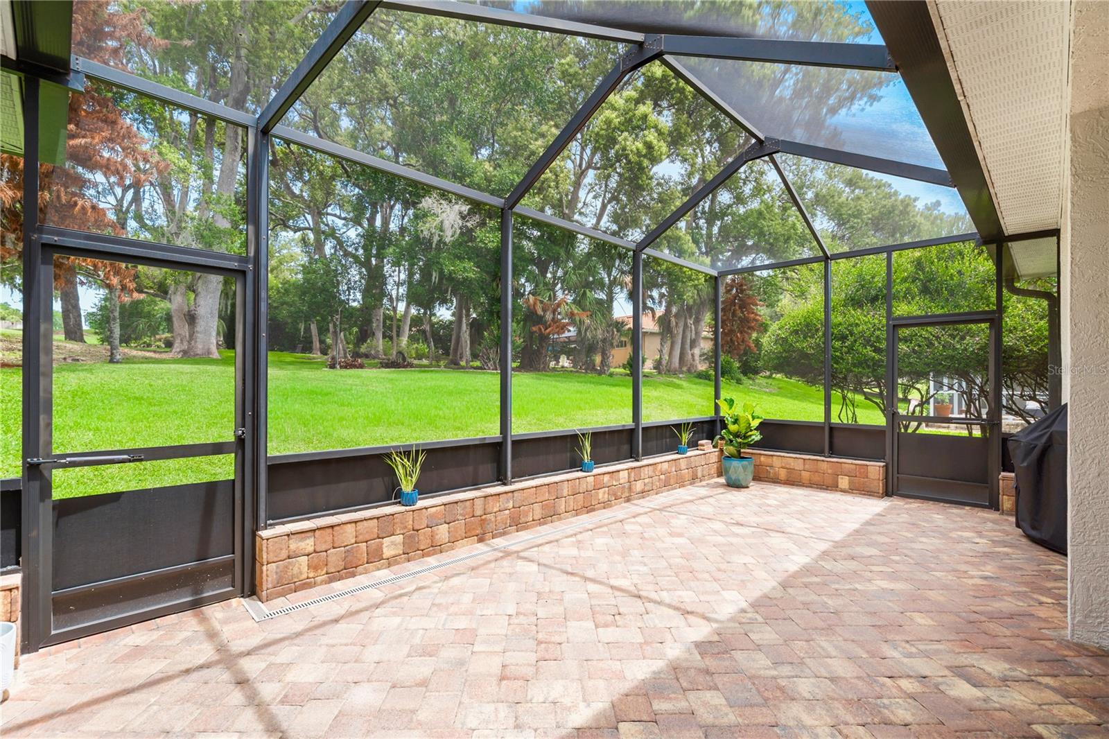 12649 OAK HOLLOW CT — photo 10