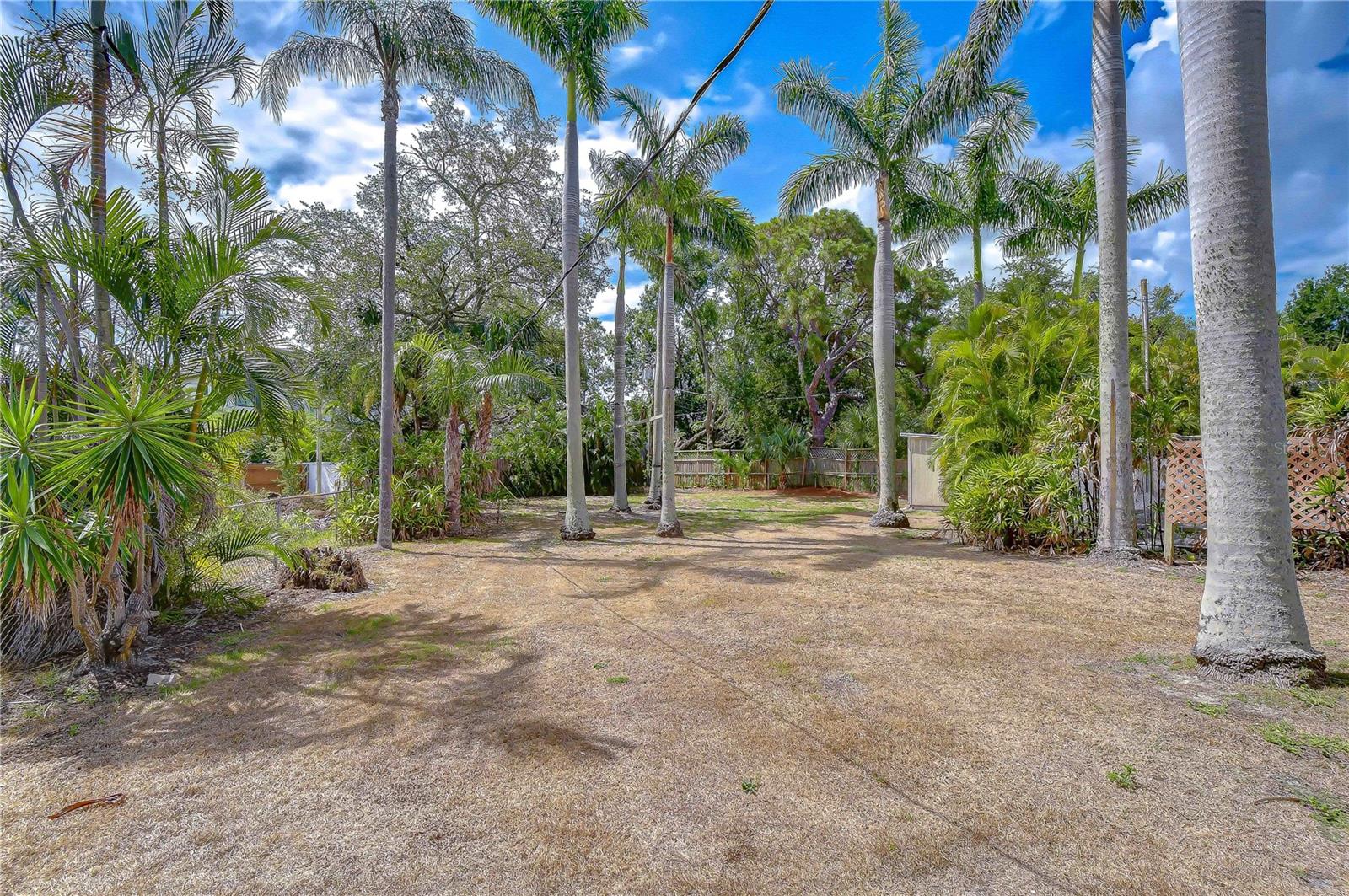 5006 W DICKENS AVE — photo 5