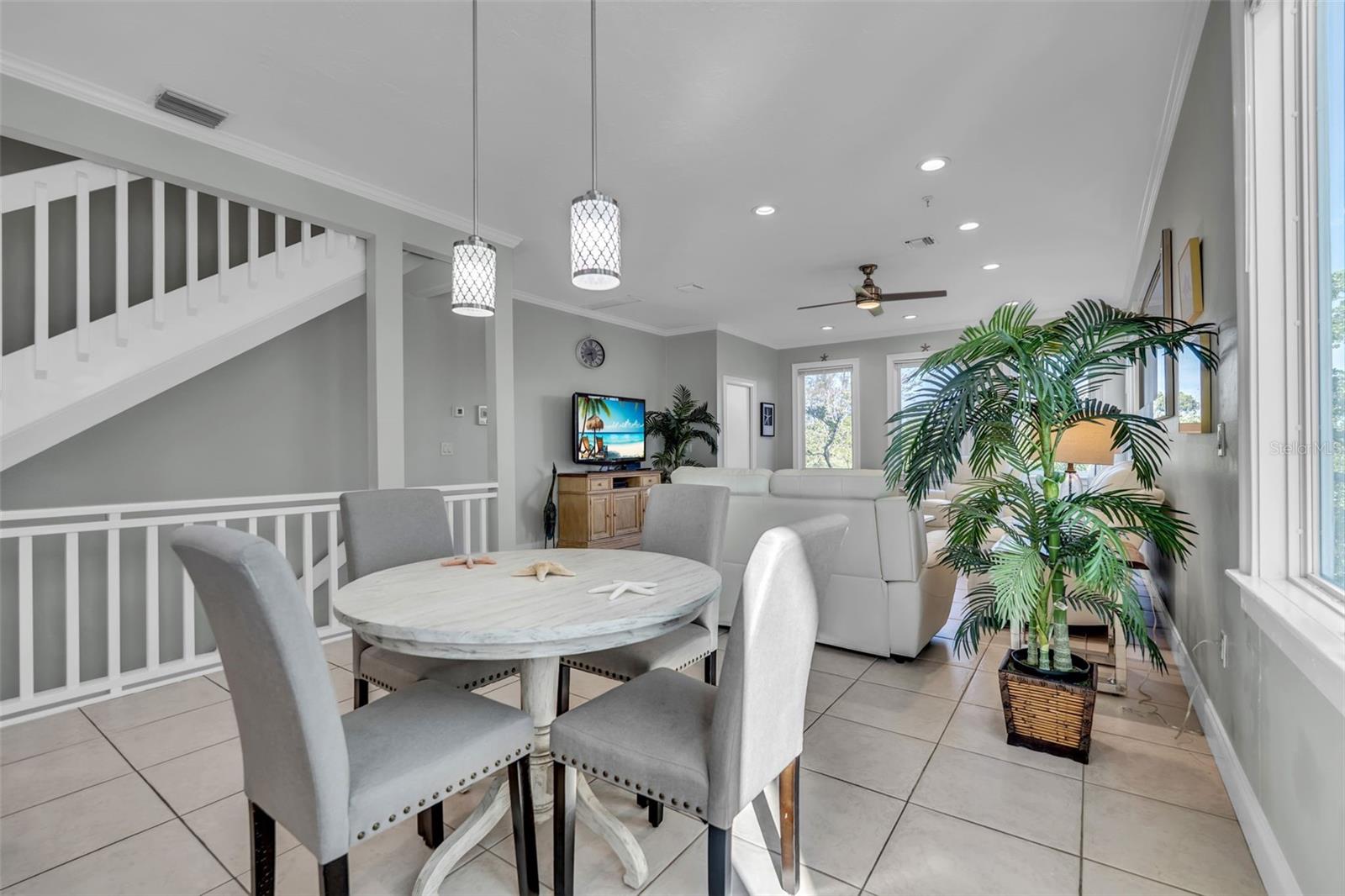 848 EVERGREEN WAY — photo 5