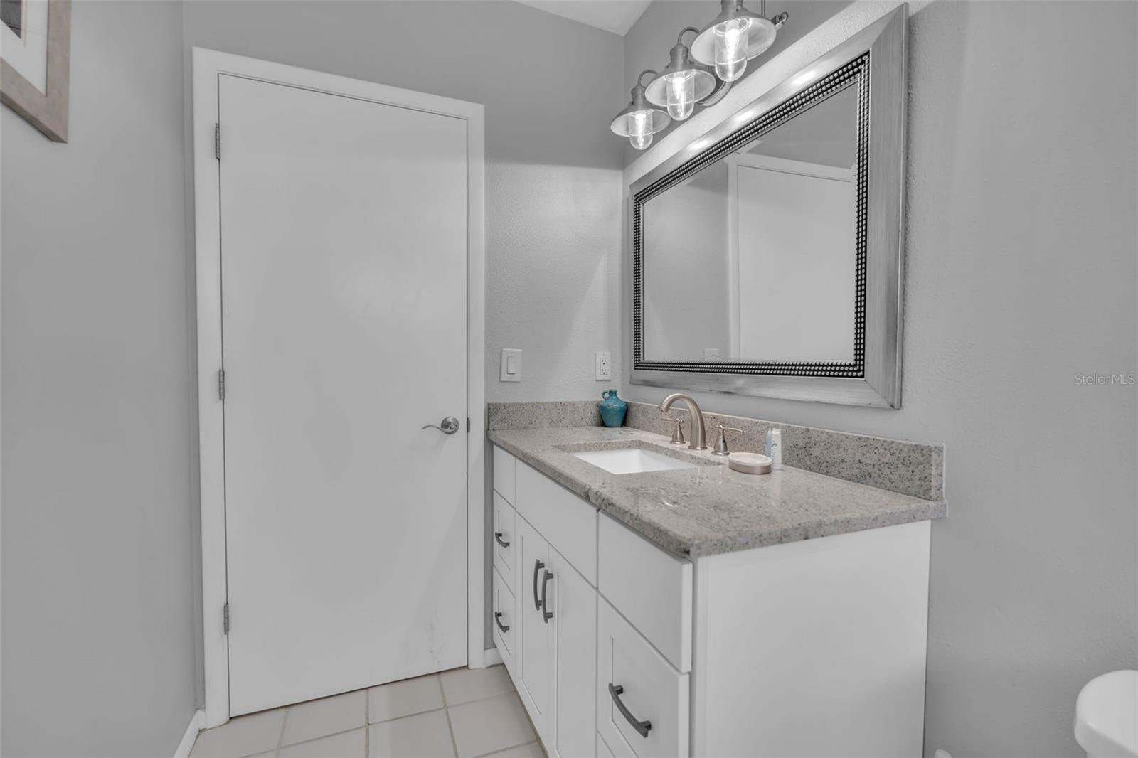 848 EVERGREEN WAY — photo 24