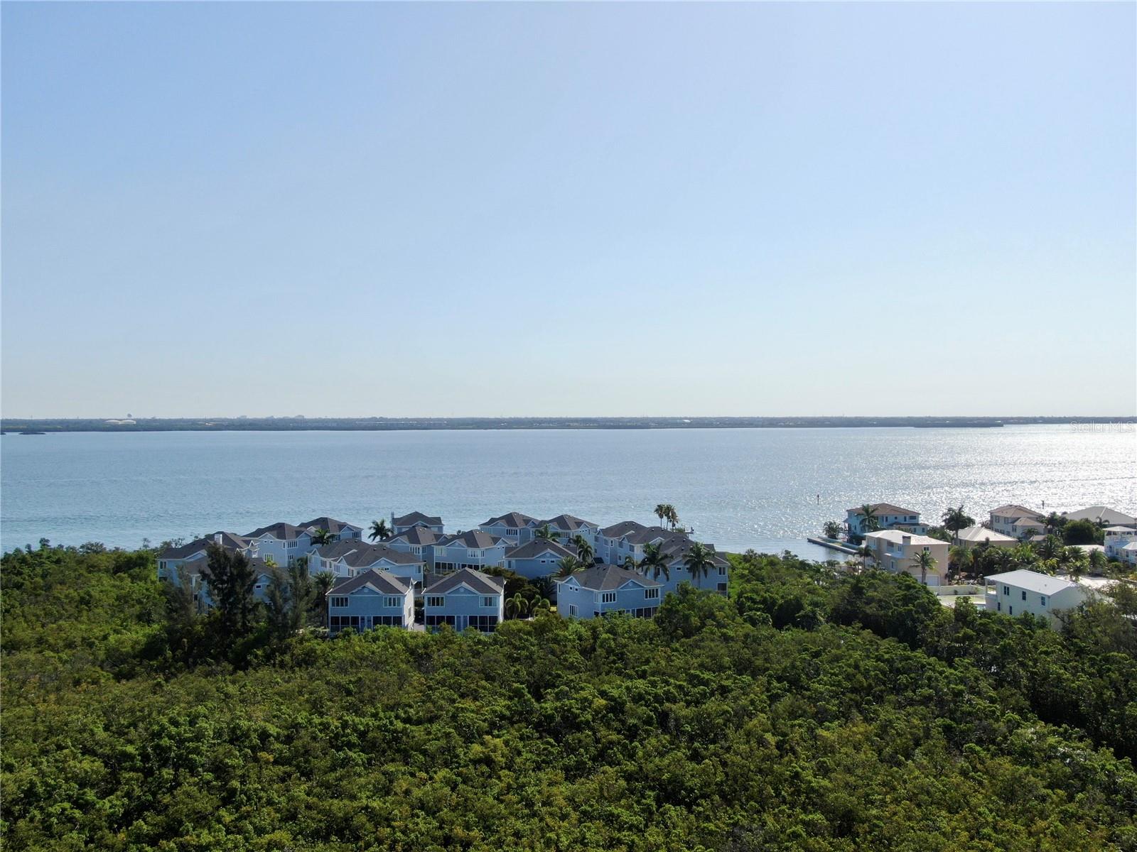 848 EVERGREEN WAY — photo 47