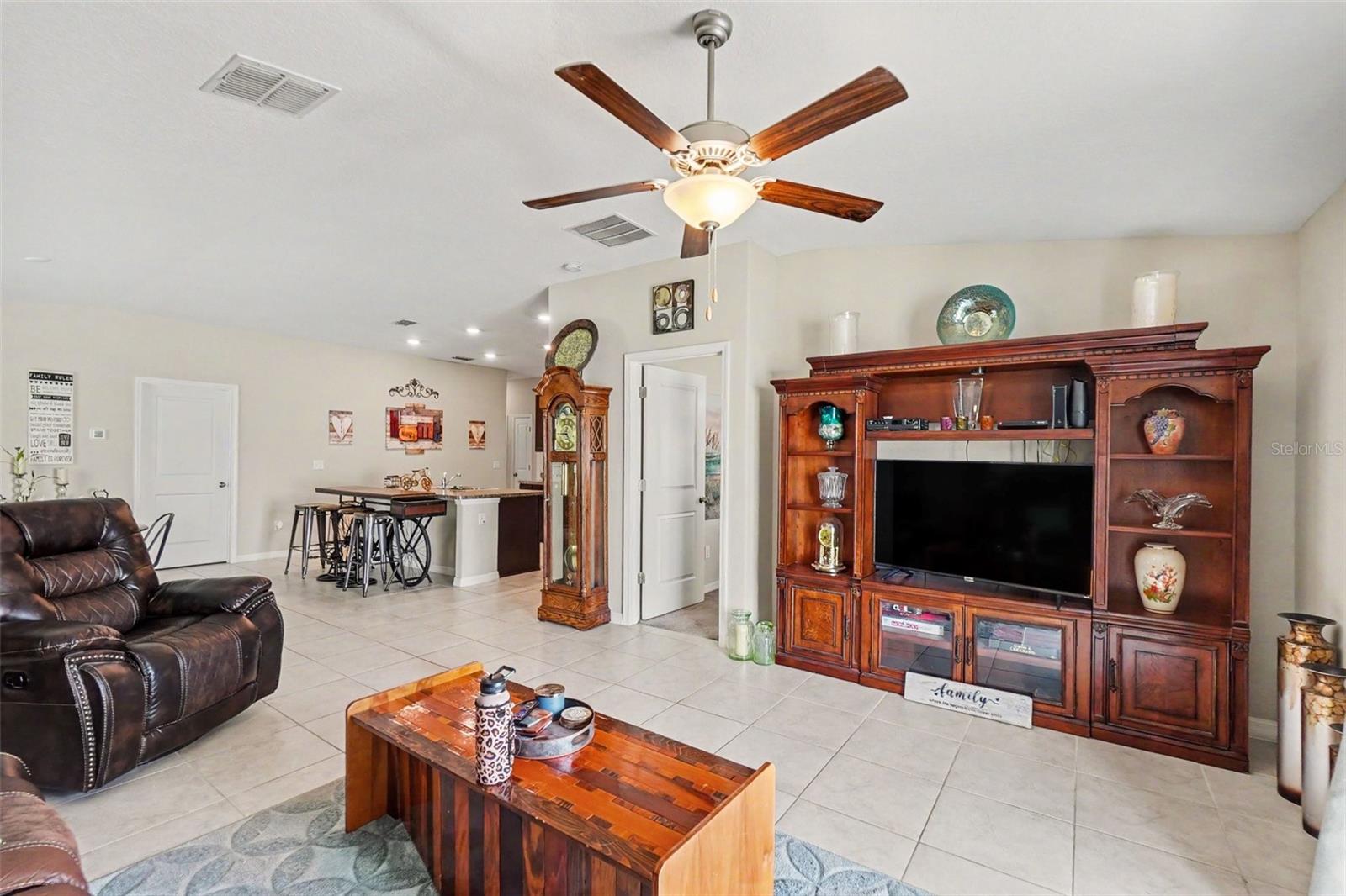 14907 IMPERIAL PURPLE LN — photo 4