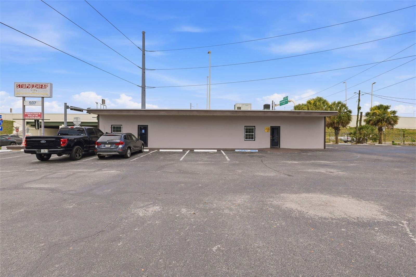 507 E DR MARTIN LUTHER KING JR BLVD — photo 3