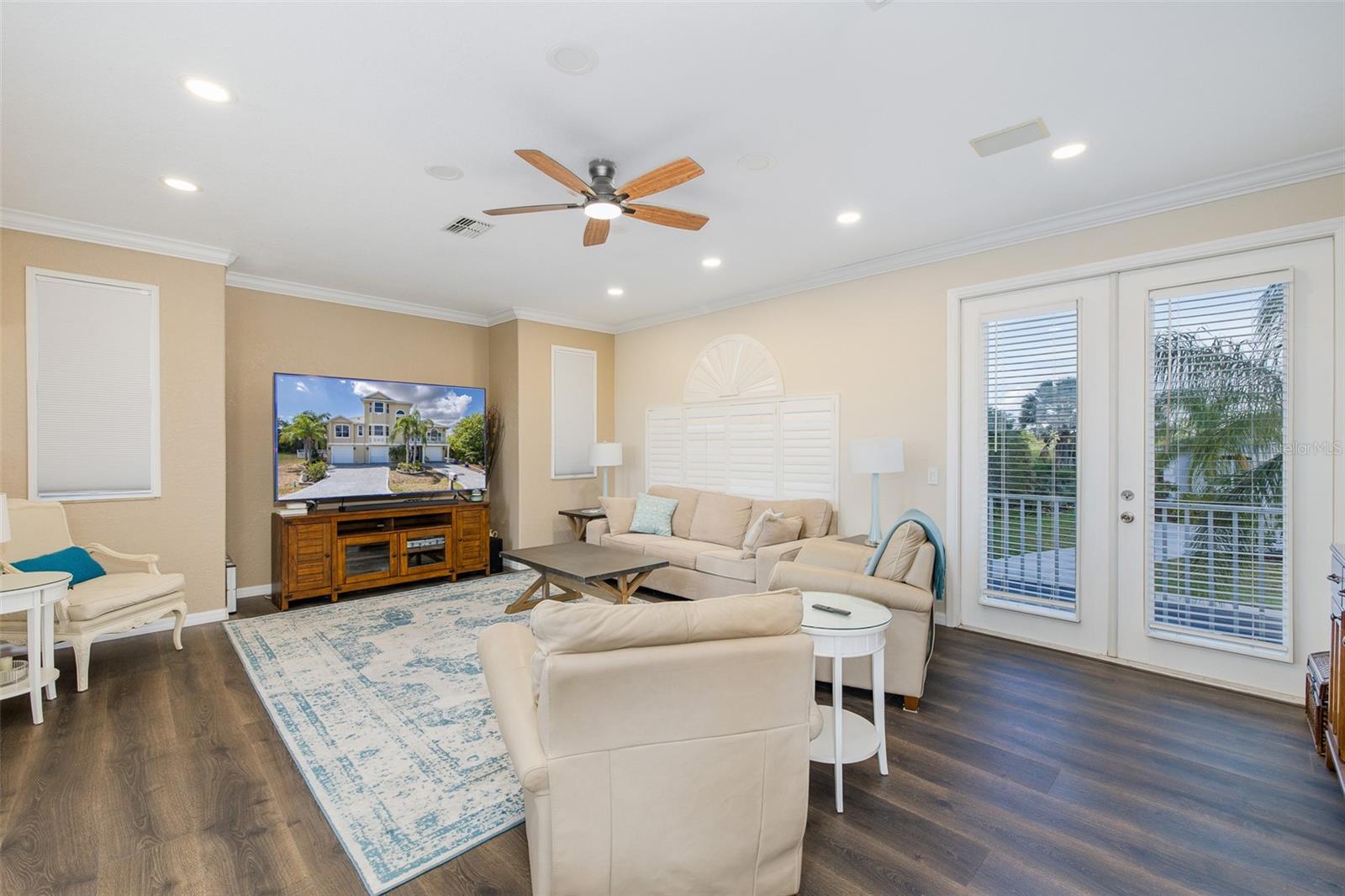 3020 SHEPPARDS CROOK CT — photo 2