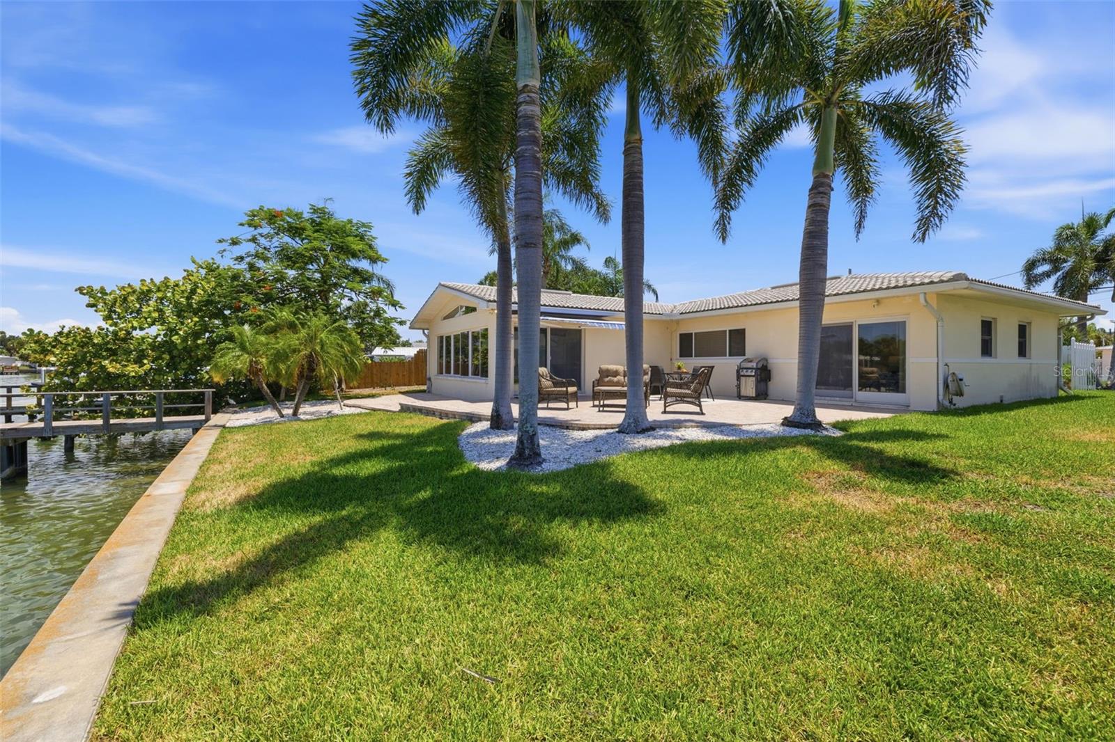 3666 BELLE VISTA DR E — photo 11