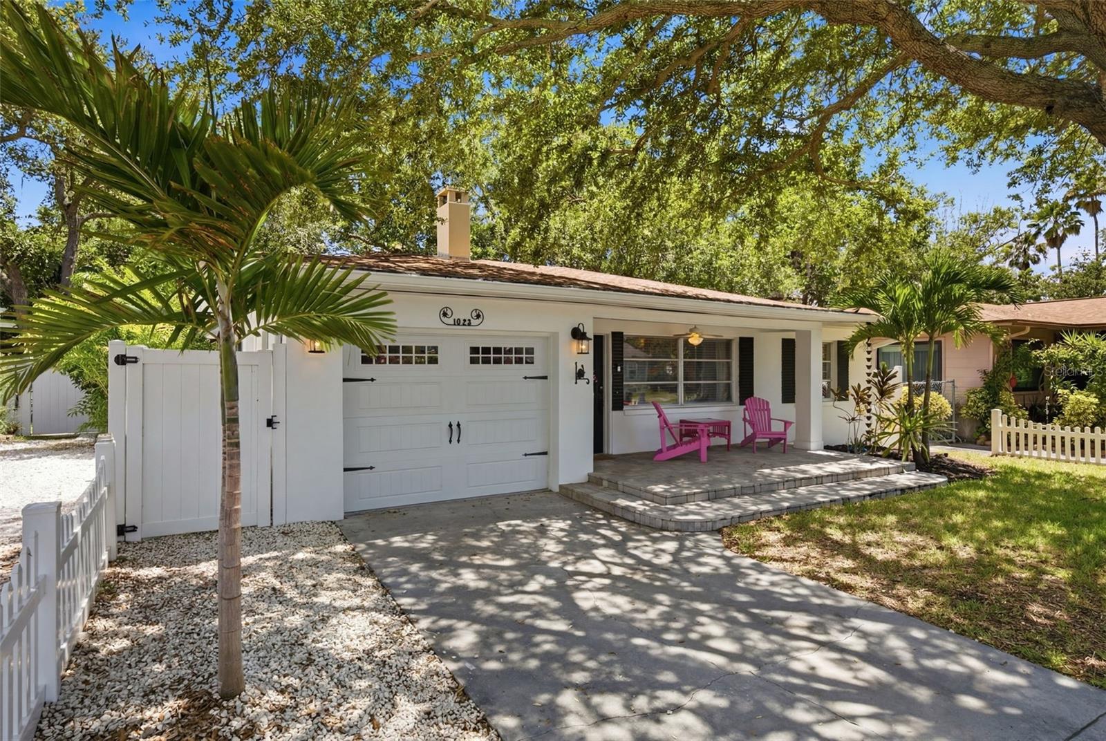 1023 GRANADA ST — photo 2