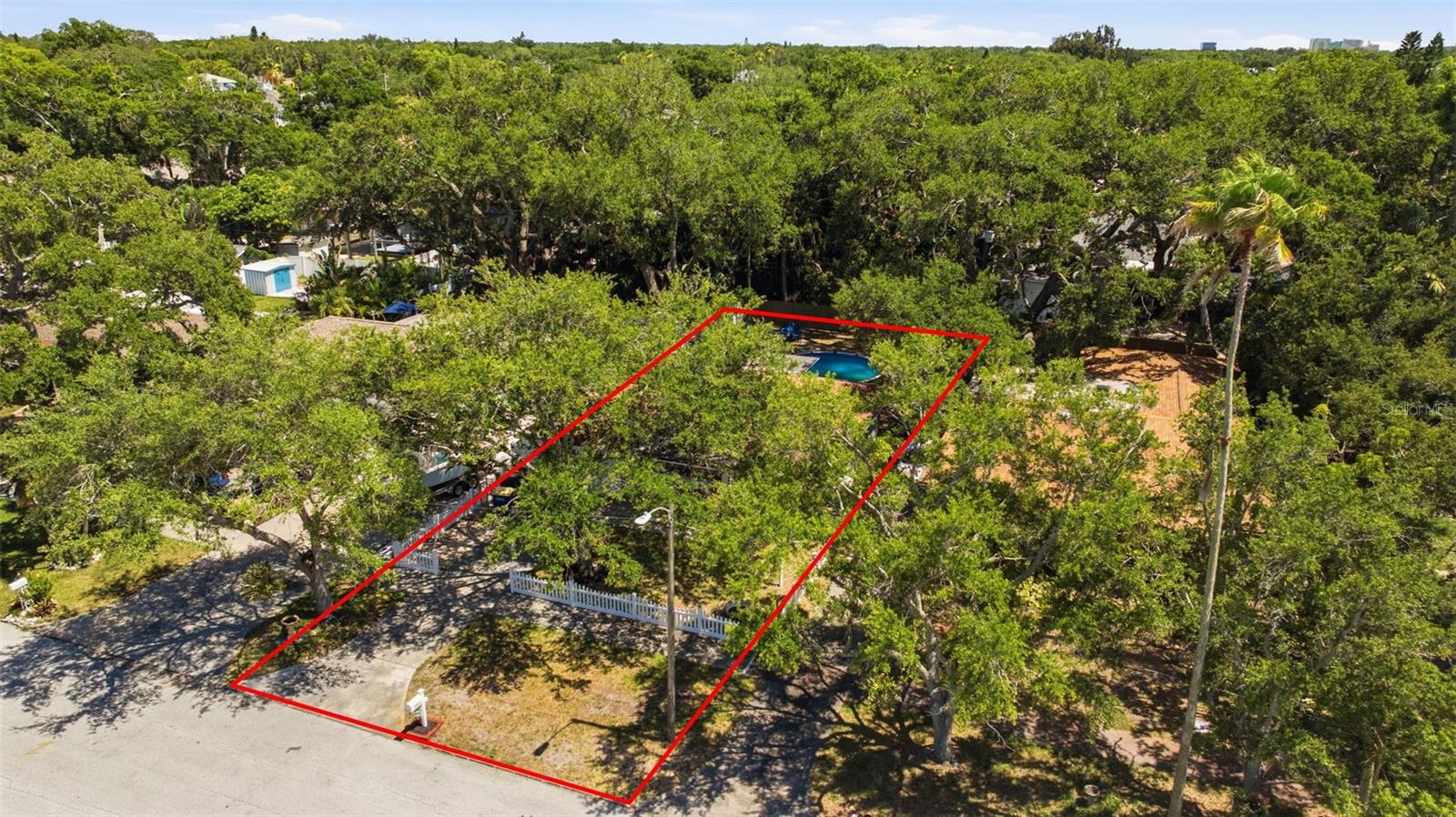 1023 GRANADA ST — photo 41