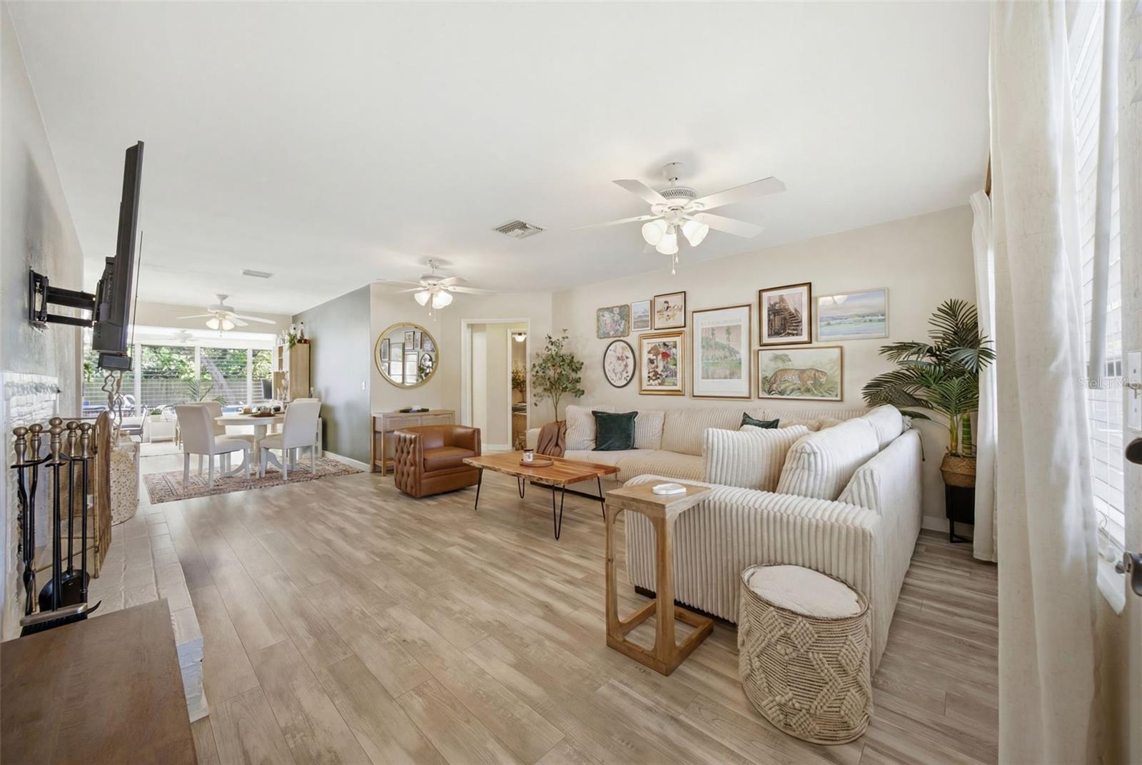 1023 GRANADA ST — photo 8