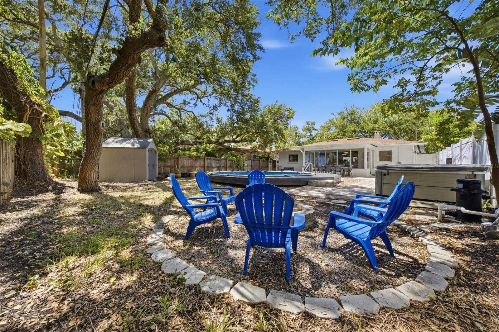 1023 GRANADA ST — photo 31